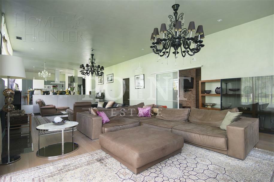 2-этажный коттедж 1 230 м² с отделкой