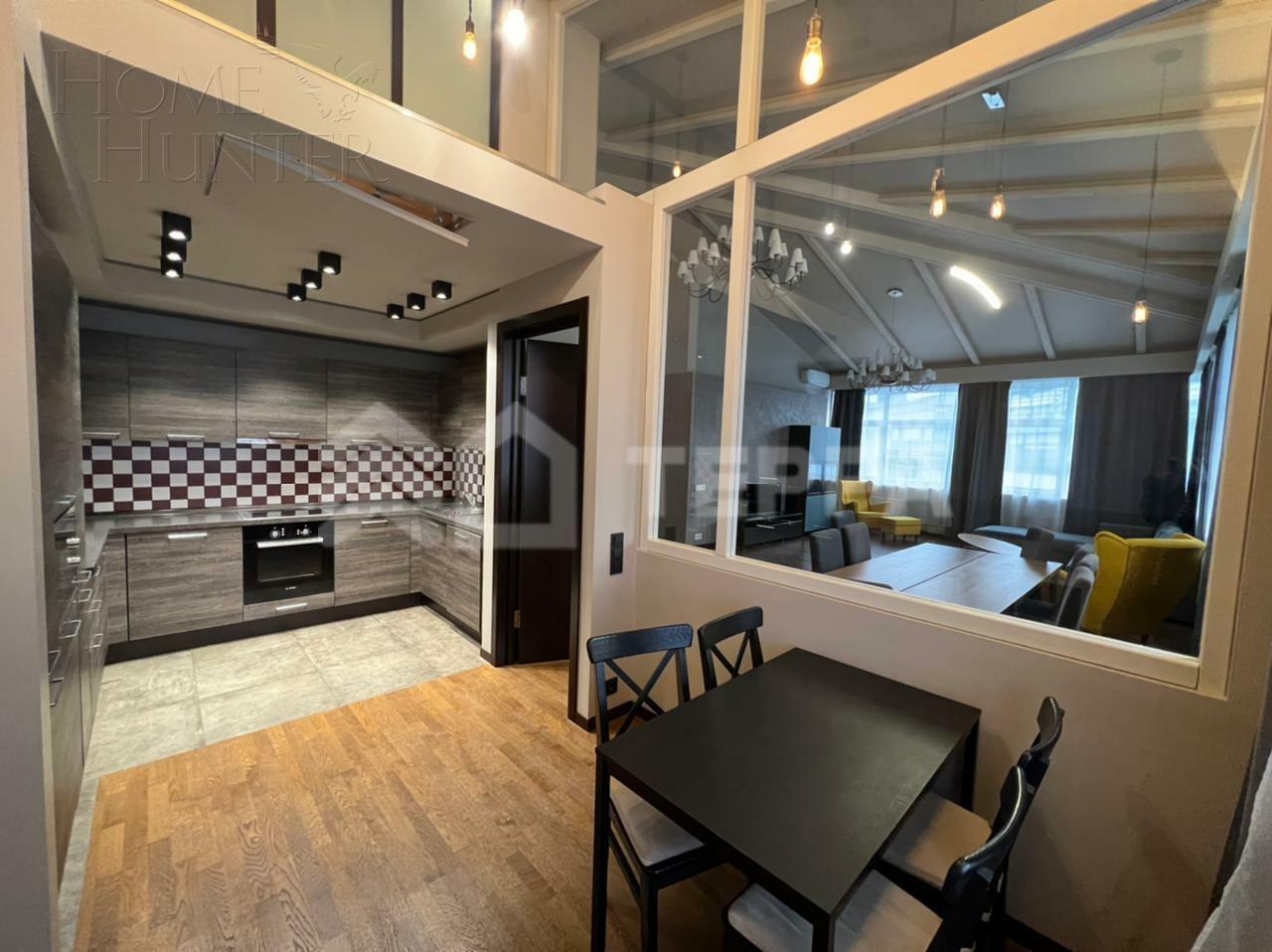 2-УРОВНЕВАЯ КВАРТИРА С ОТДЕЛКОЙ 216 М² НА 4 ЭТАЖЕ