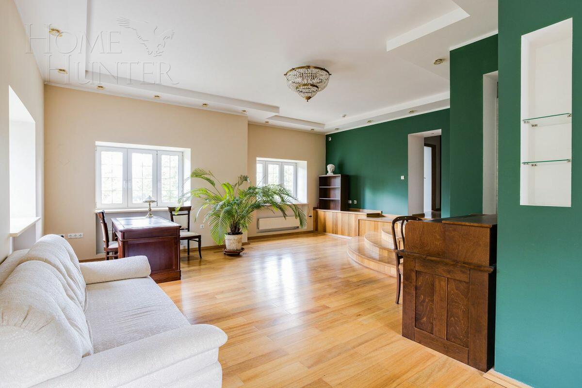 2-этажный коттедж 948 м² с отделкой