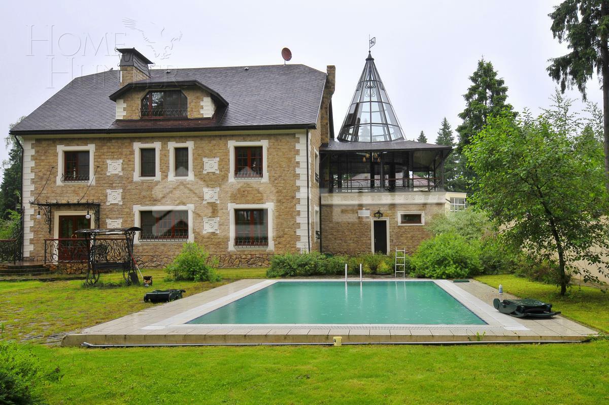 КОТТЕДЖ 560 м² с отделкой