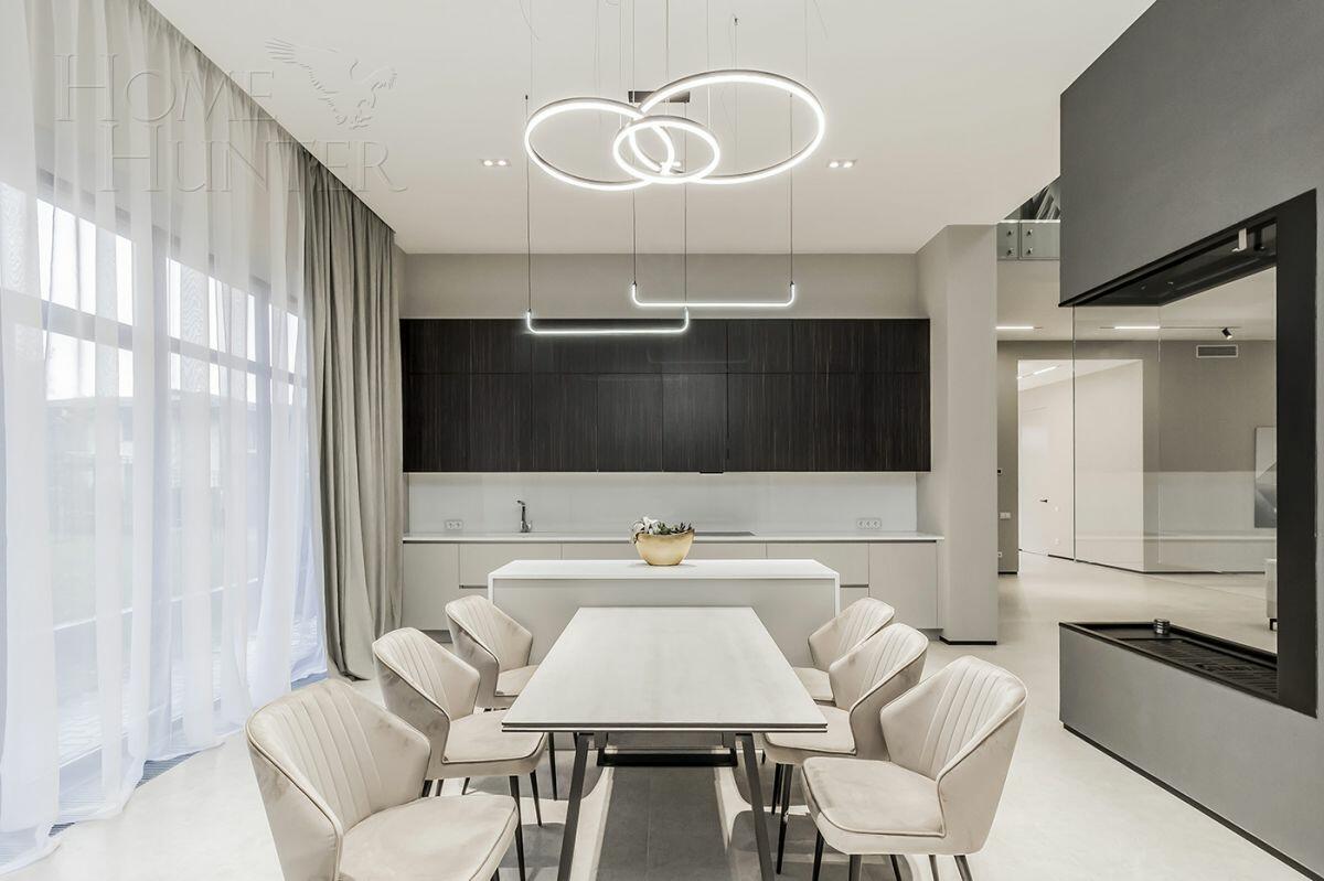 2-этажный коттедж 720 м² с отделкой