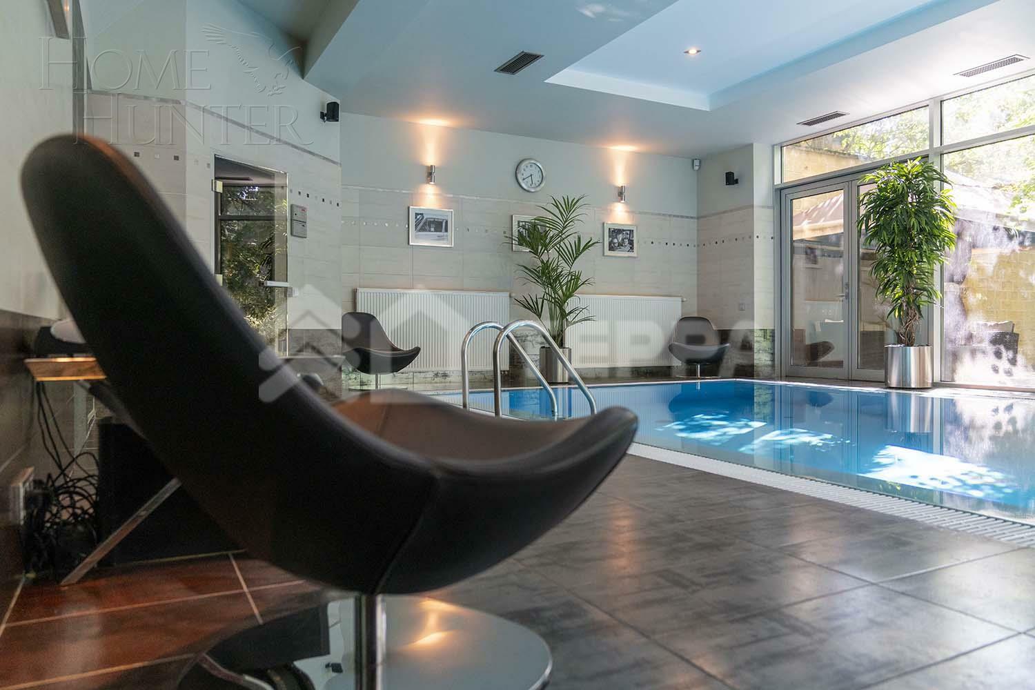 2-этажный коттедж 1 518 м² с отделкой