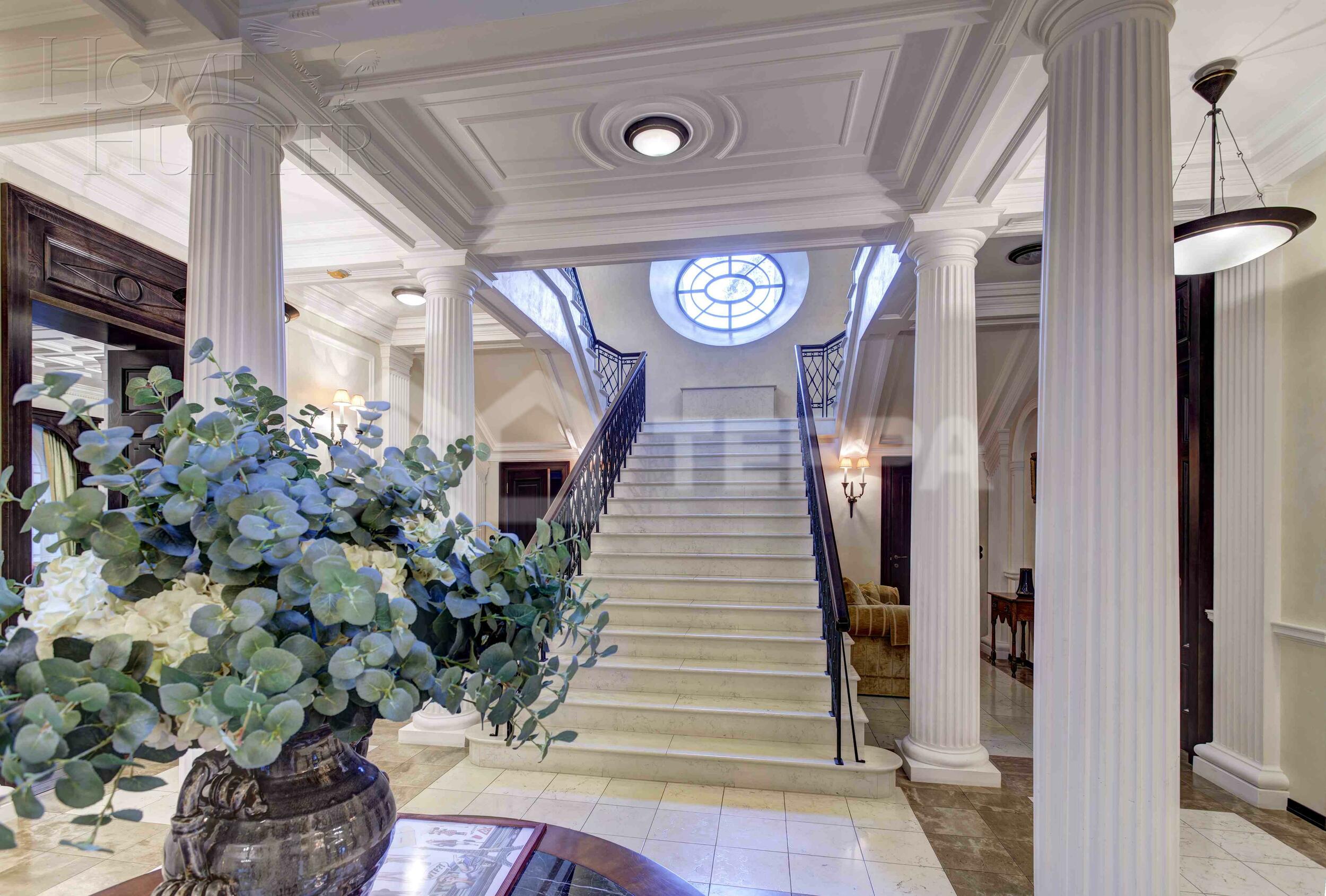 2-этажный коттедж 1 500 м² с отделкой