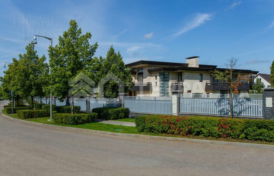 2-этажный коттедж 793.82 м² без отделки