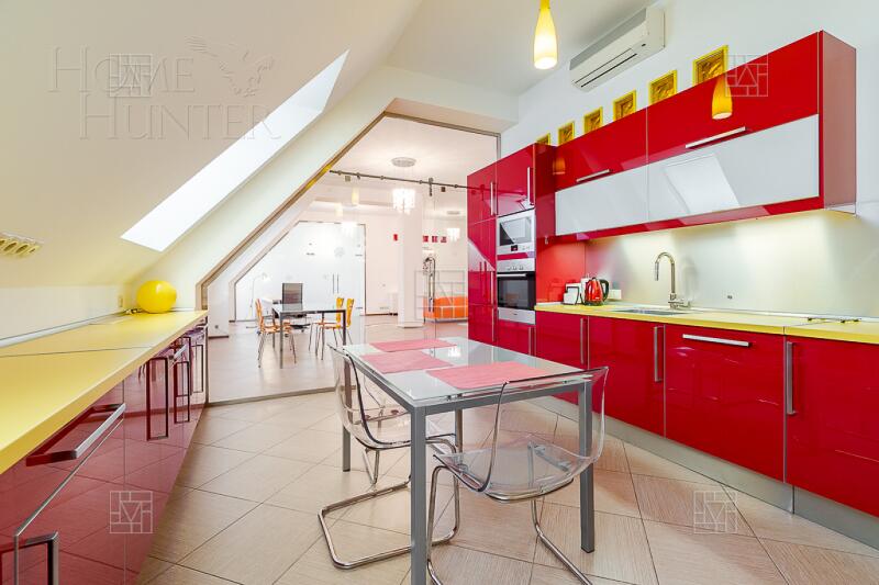 5-КОМН. КВАРТИРА С ОТДЕЛКОЙ 223 М² НА 5 ЭТАЖЕ