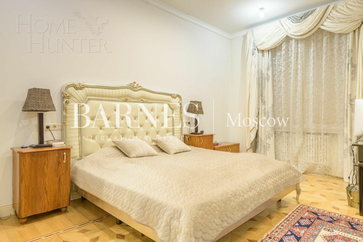 2-УРОВНЕВАЯ КВАРТИРА С ОТДЕЛКОЙ 420 М² НА 1 ЭТАЖЕ