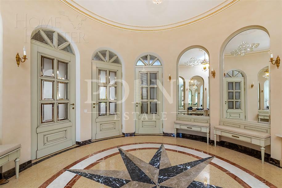 КОТТЕДЖ 2 000 м² с отделкой