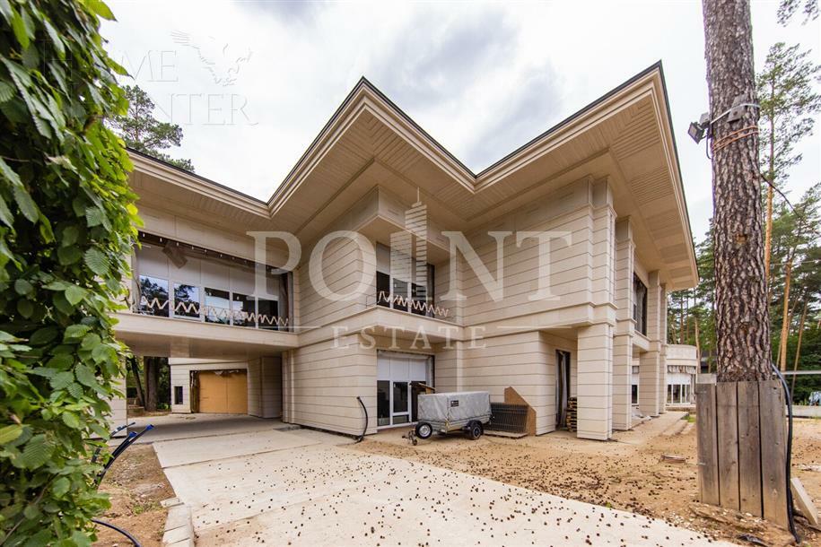 2-этажный коттедж 3 748 м² без отделки