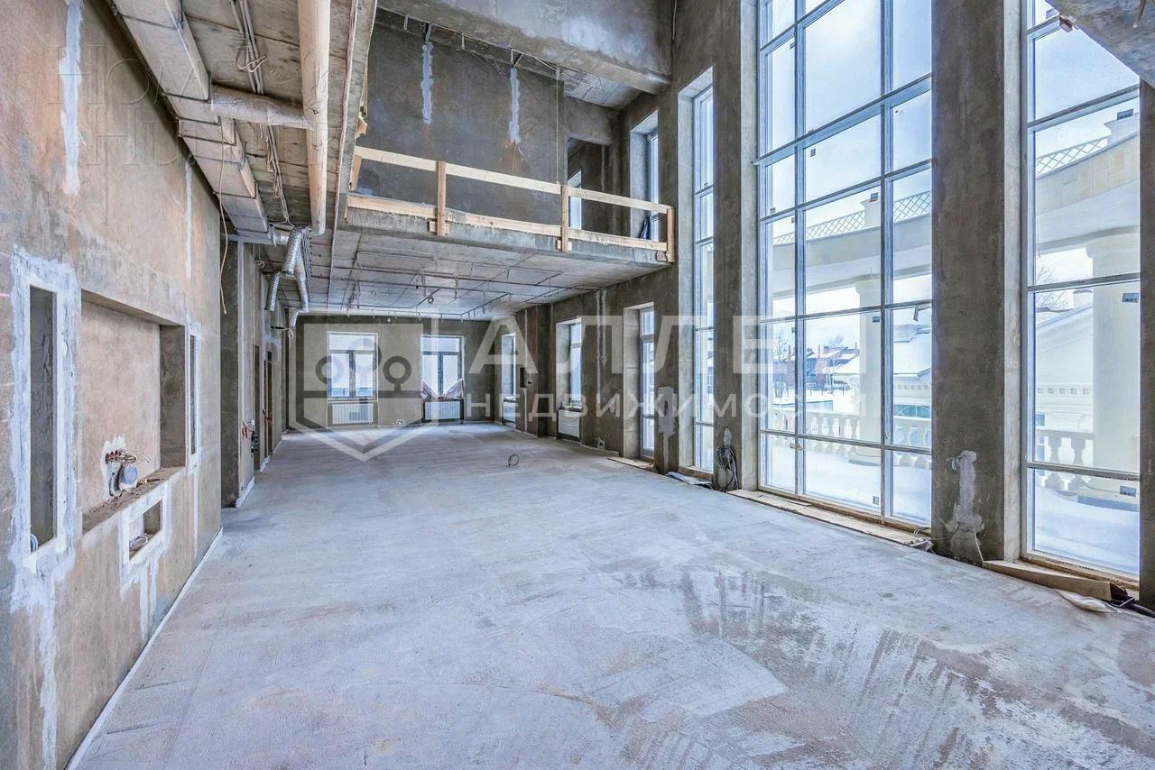 3-этажный коттедж 1 532 м² без отделки