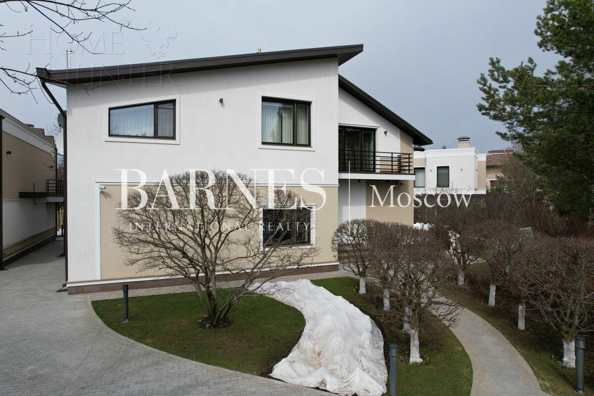 2-этажный коттедж 637 м² с отделкой