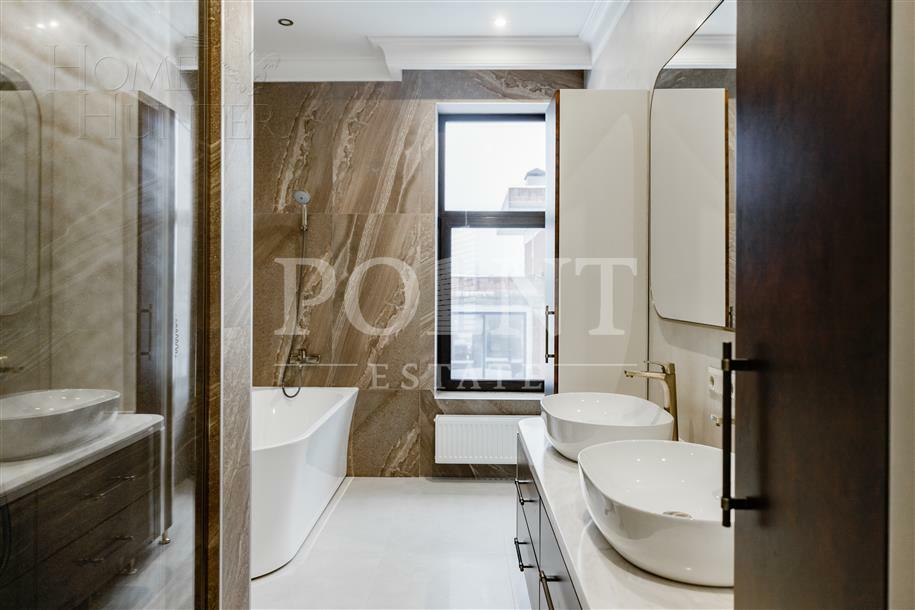 2-этажный коттедж 400 м² с отделкой