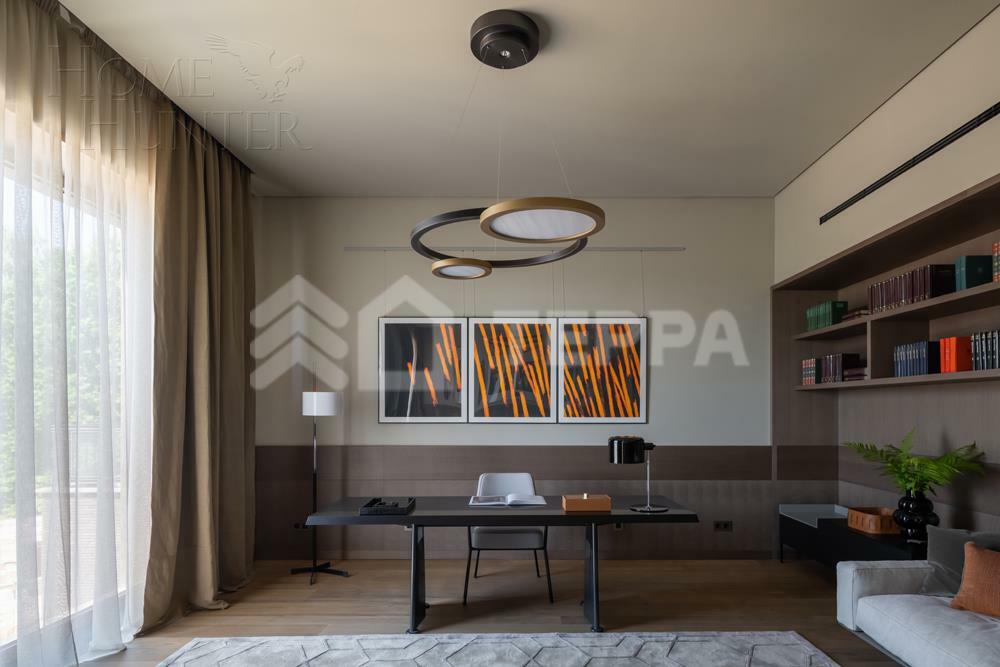 2-этажный коттедж 2 325 м² с отделкой