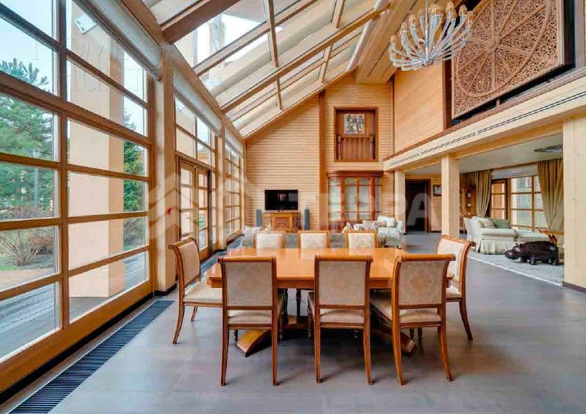 2-этажный коттедж 900 м² с отделкой