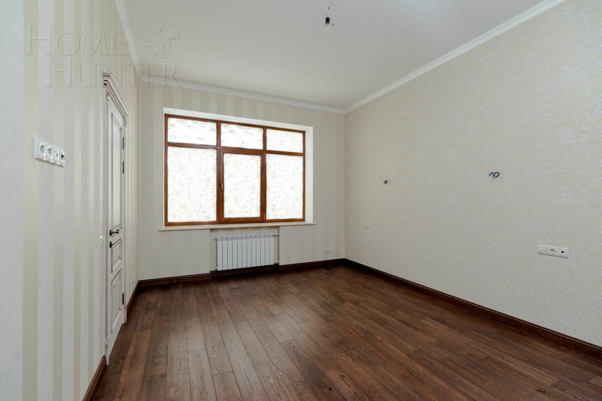 2-этажный коттедж 900 м² с отделкой