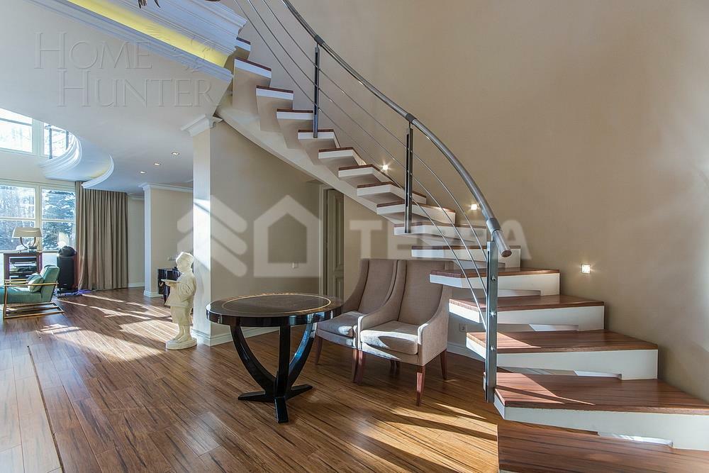 2-этажный коттедж 760 м² с отделкой