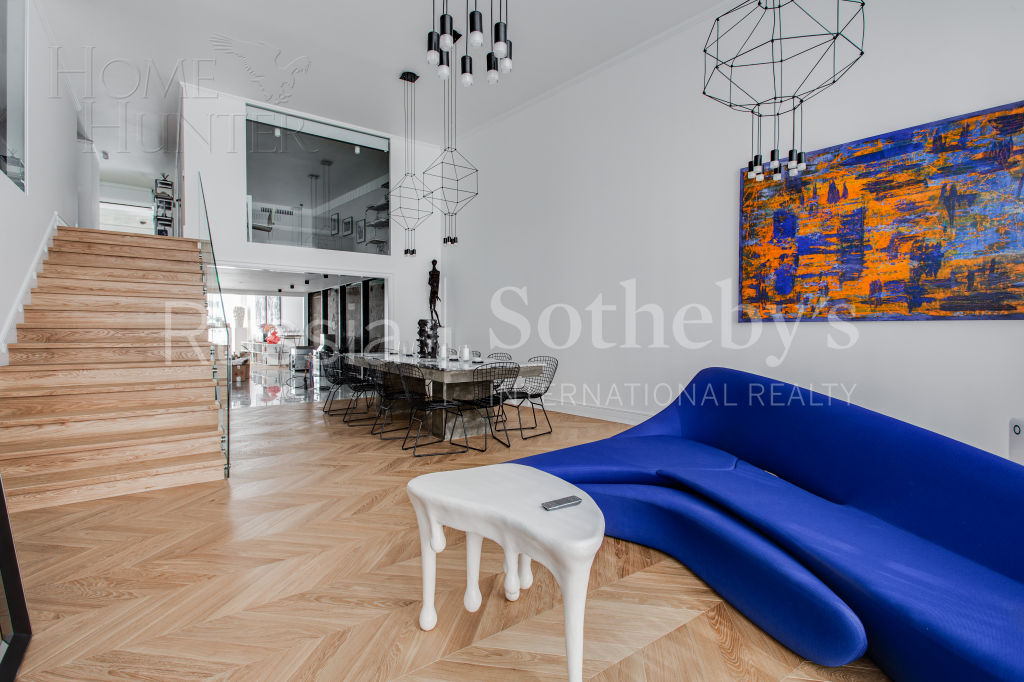 2-УРОВНЕВАЯ КВАРТИРА С ОТДЕЛКОЙ 380 М² НА 4 ЭТАЖЕ