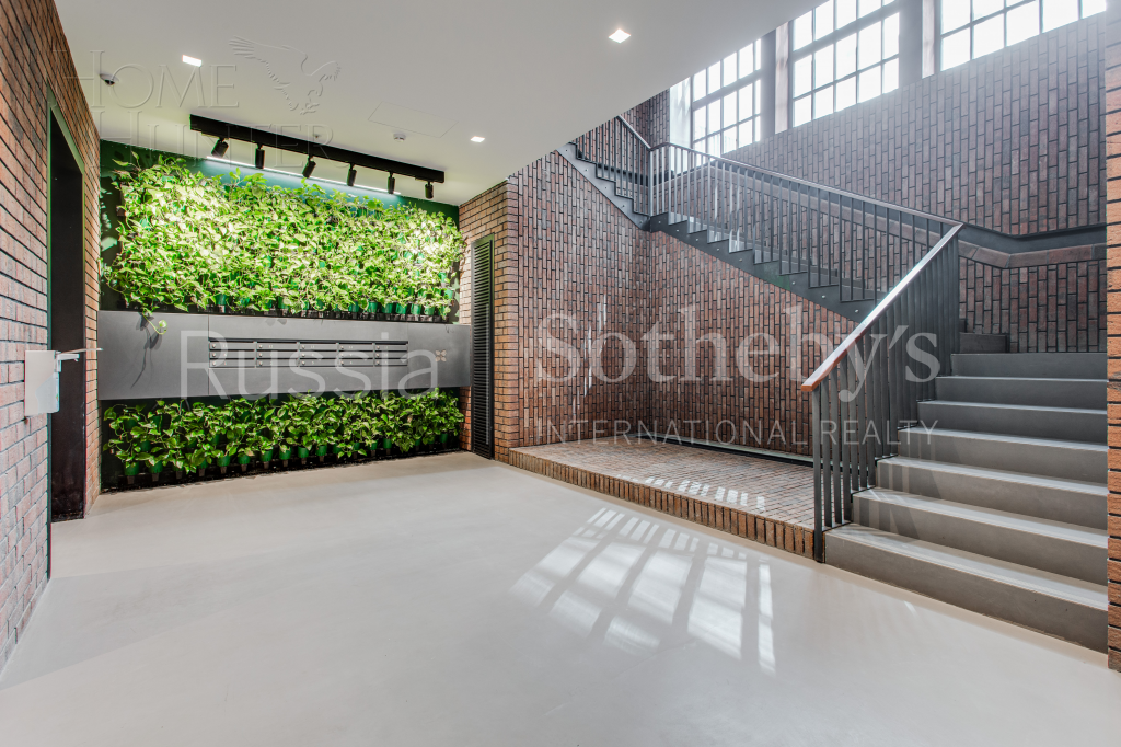 2-УРОВНЕВАЯ КВАРТИРА С ОТДЕЛКОЙ 380 М² НА 4 ЭТАЖЕ