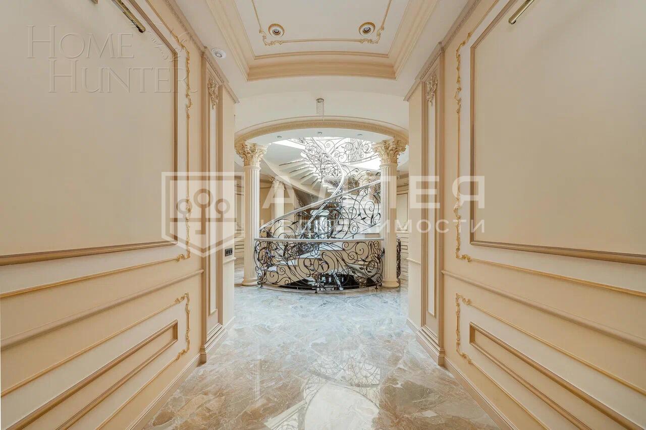 2-этажный коттедж 1 500 м² с отделкой