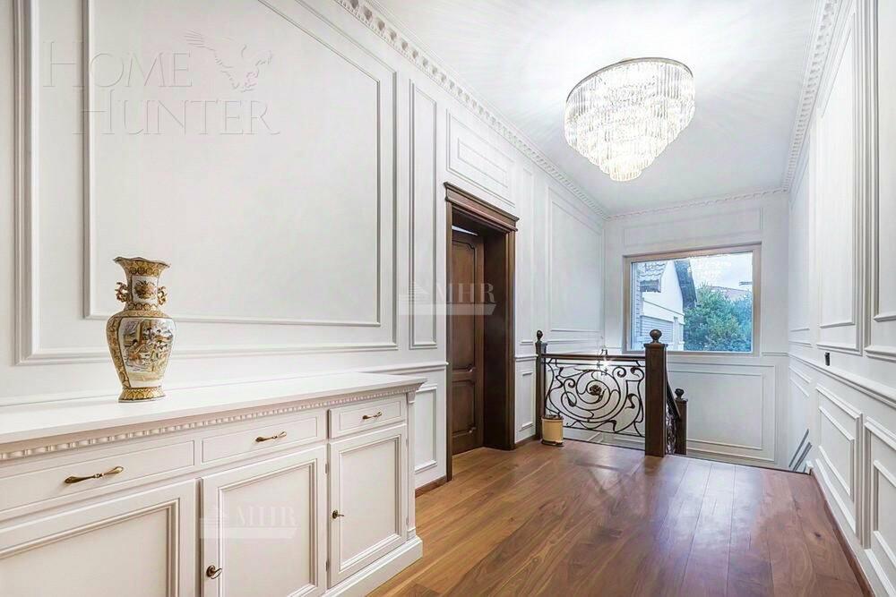 2-этажный коттедж 810 м² с отделкой