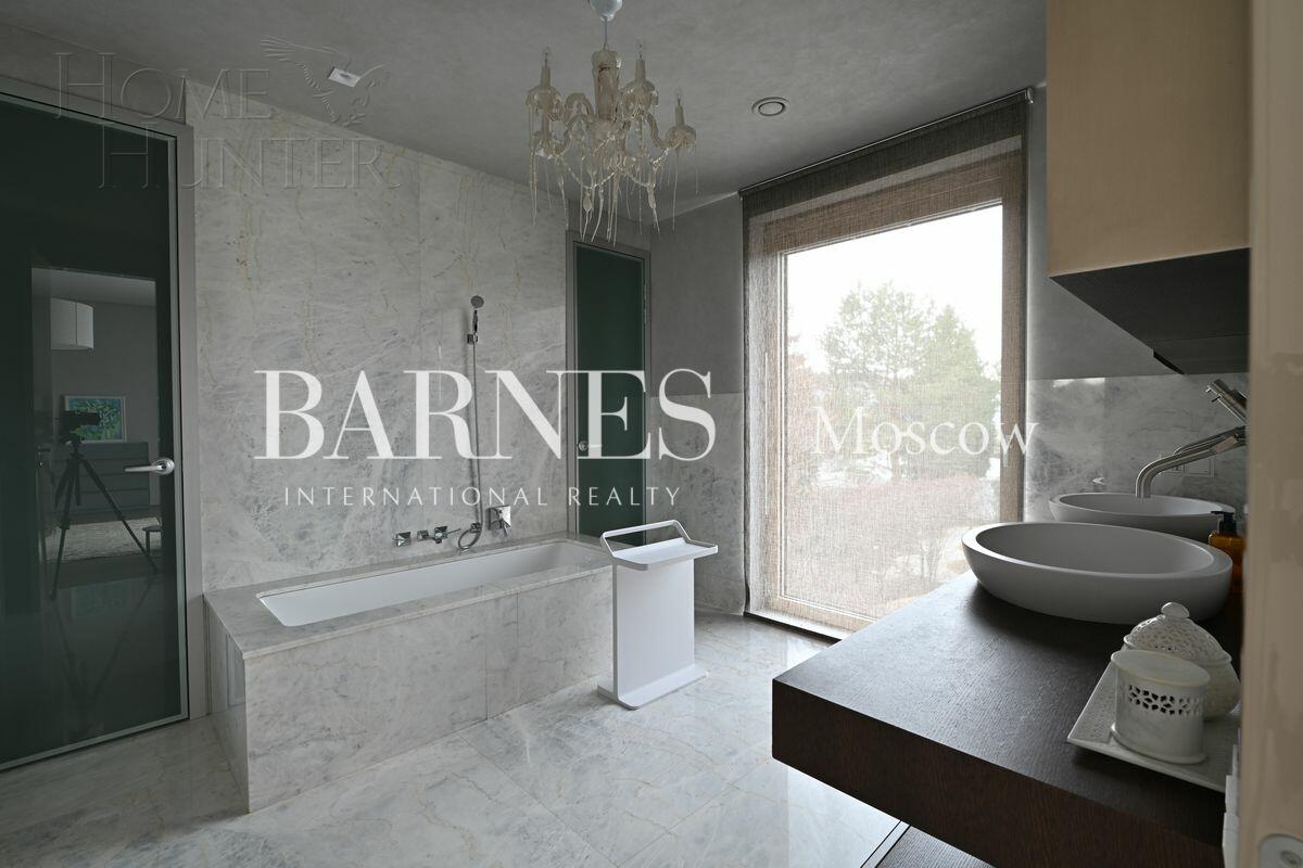 2-этажный коттедж 637 м² с отделкой