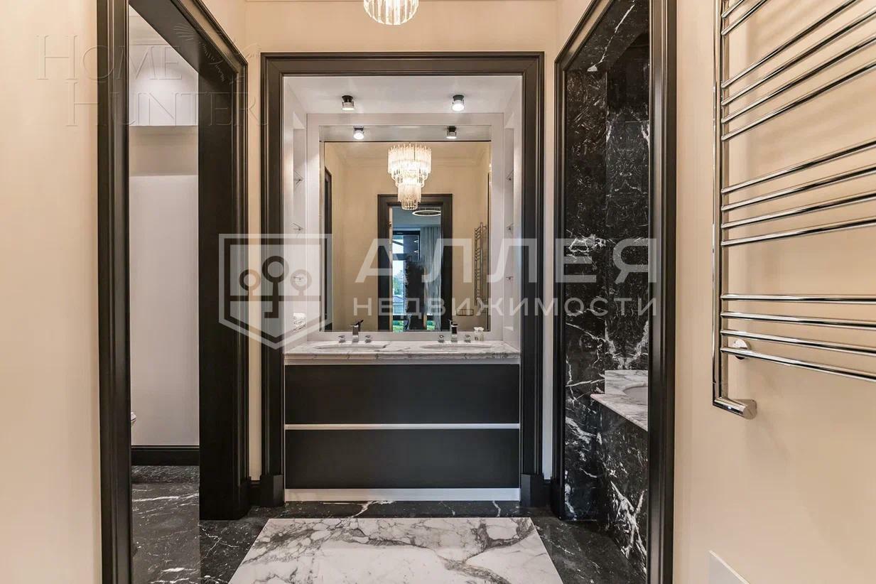 2-этажный коттедж 961 м² с отделкой