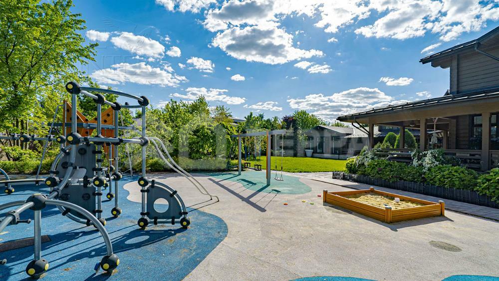 2-этажный коттедж 1 500 м² с отделкой