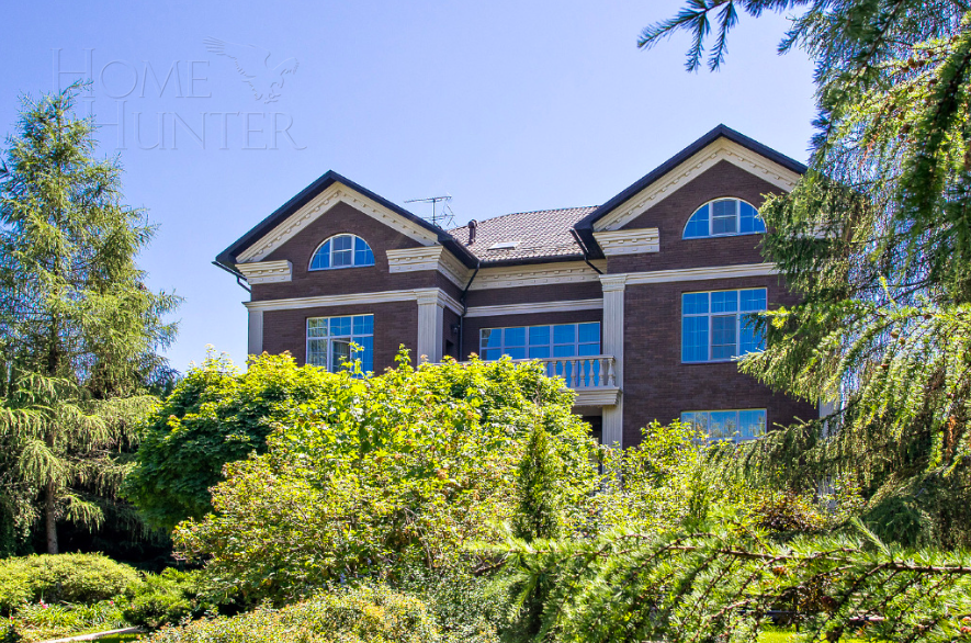 2-этажный коттедж 1 200 м² с отделкой