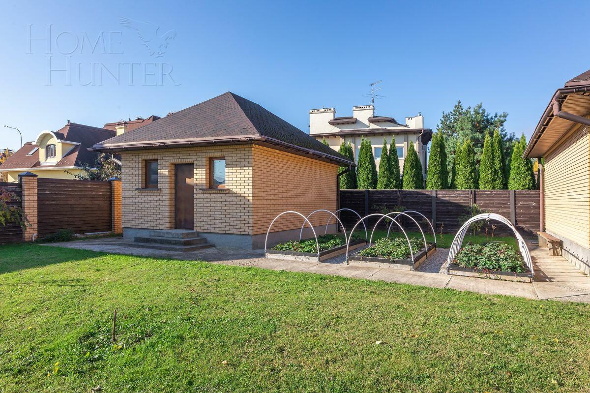 2-этажный коттедж 350 м² с отделкой