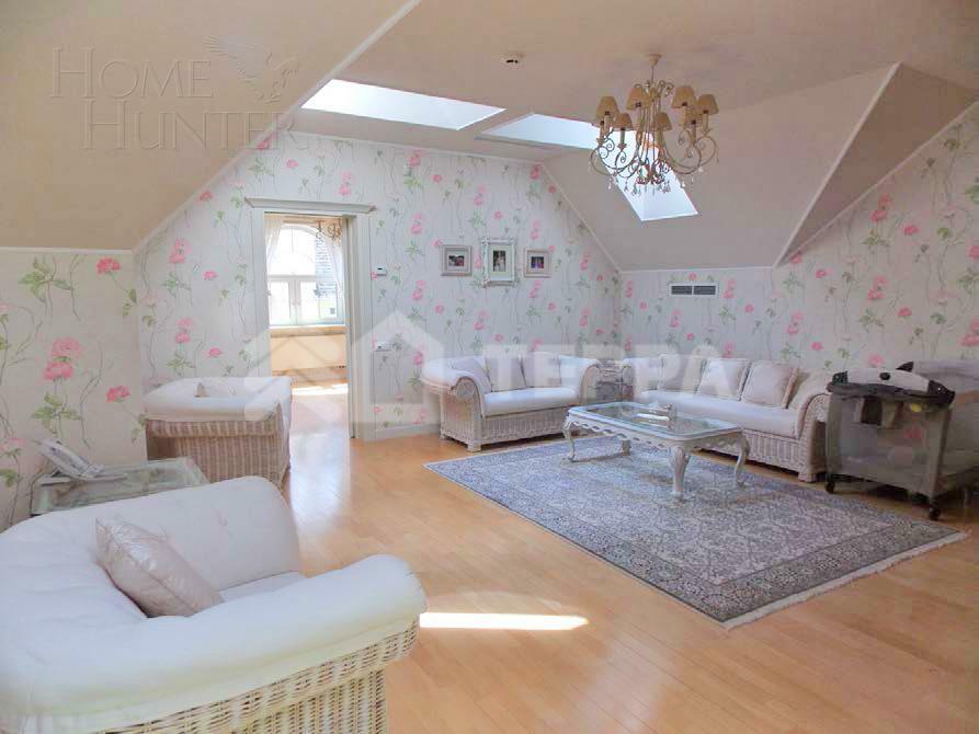 2-этажный коттедж 782.7 м² с отделкой