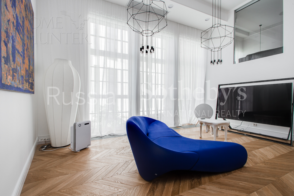 2-УРОВНЕВАЯ КВАРТИРА С ОТДЕЛКОЙ 380 М² НА 4 ЭТАЖЕ