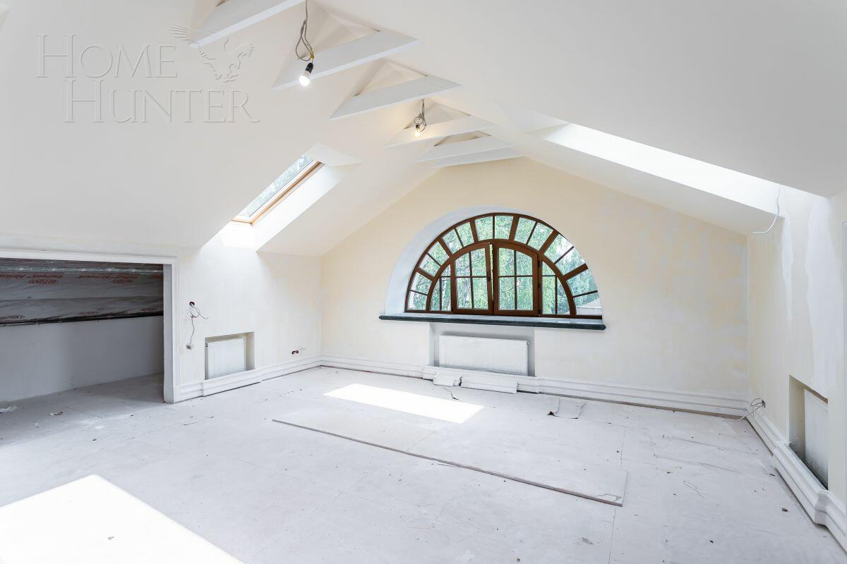 2-этажный коттедж 900 м² с отделкой