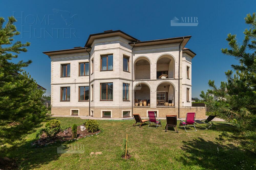 2-этажный коттедж 750 м² с отделкой