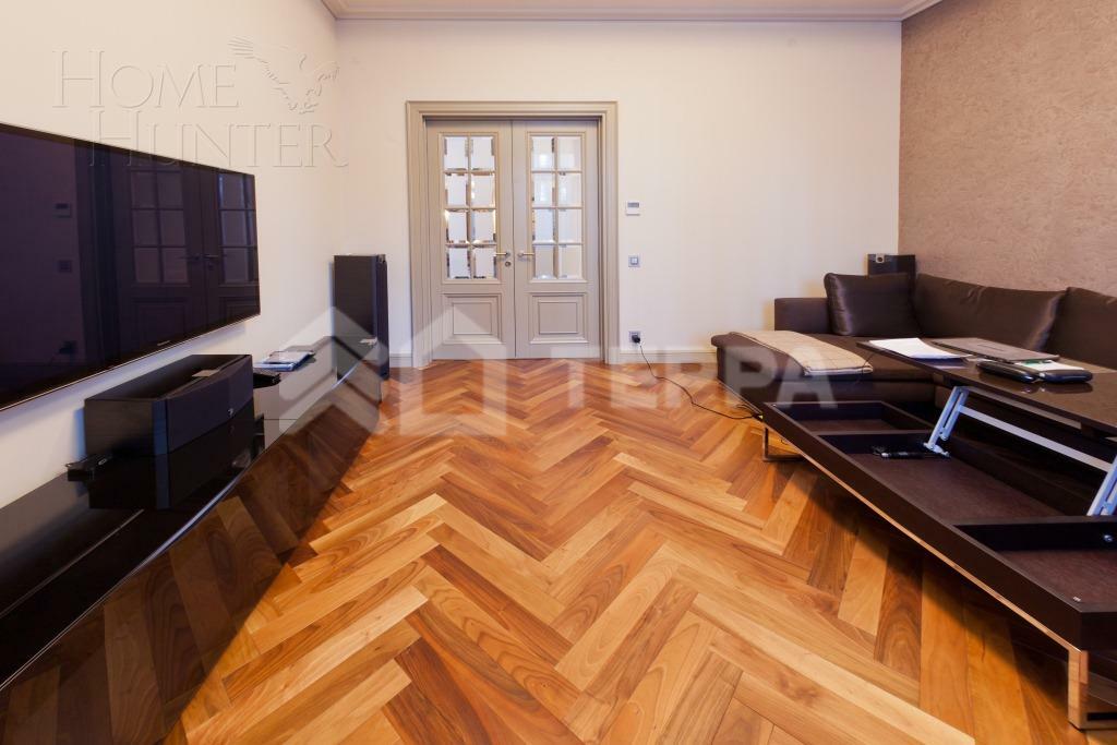 2-этажный коттедж 1 200 м² с отделкой