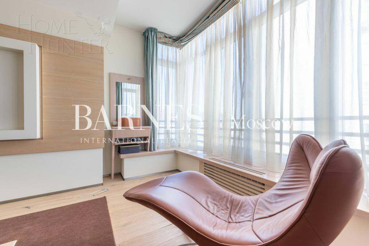 3-КОМН. КВАРТИРА С ОТДЕЛКОЙ 200.8 М² НА 5 ЭТАЖЕ