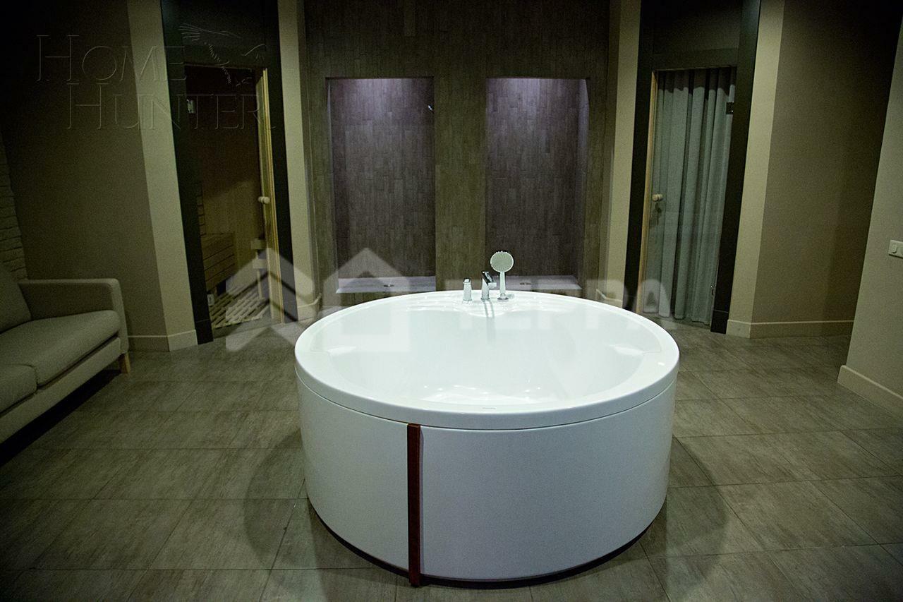 2-этажный коттедж 560 м² с отделкой