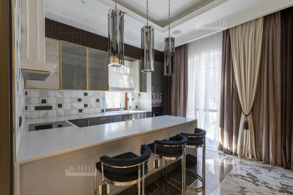 2-этажный коттедж 691 м² с отделкой