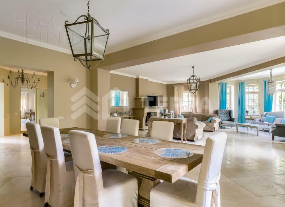 2-этажный коттедж 550 м² с отделкой