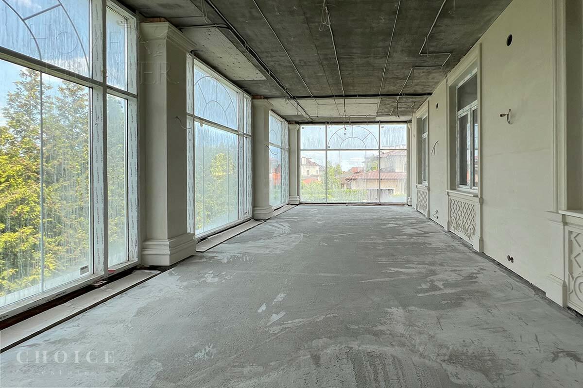 3-этажный коттедж 1 532 м² без отделки