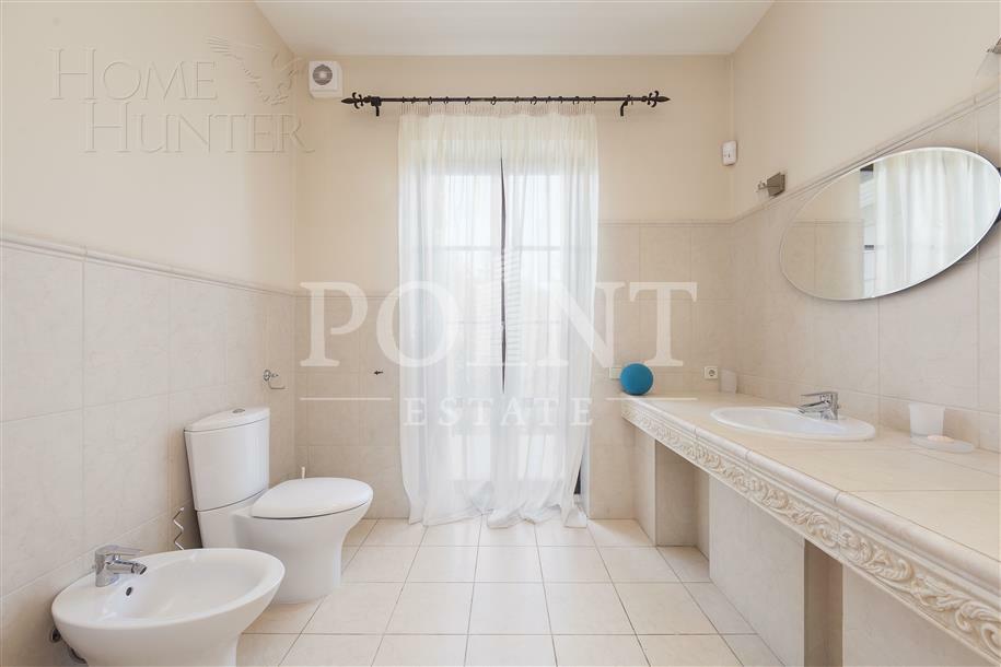 2-этажный коттедж 530 м² с отделкой