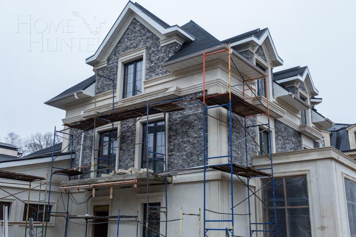 2-этажный коттедж 550 м² без отделки