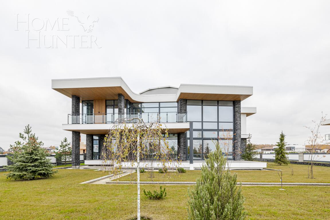 2-этажный коттедж 590 м² с отделкой