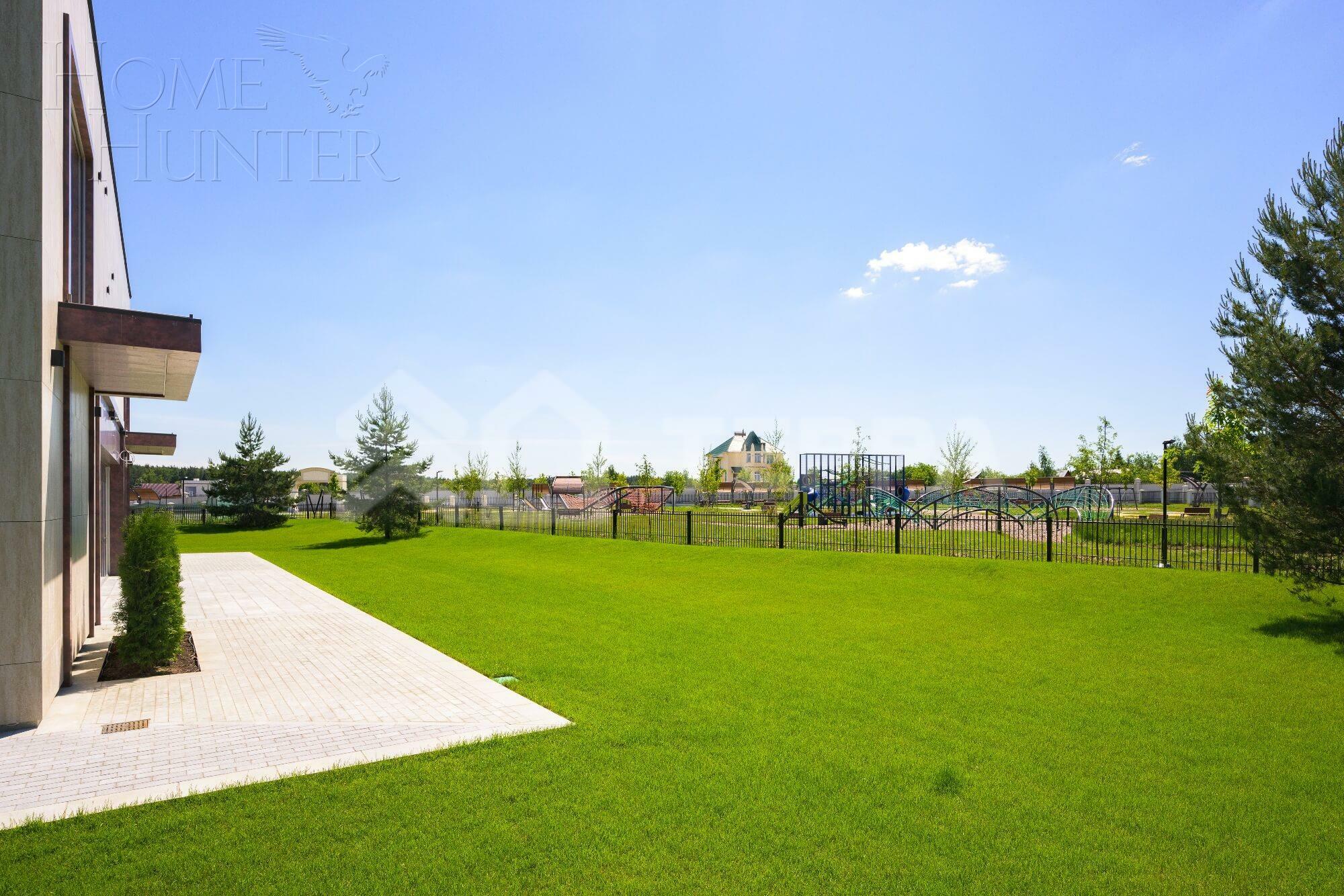 2-этажный коттедж 1 500 м² с отделкой