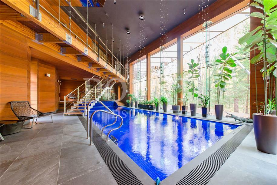 2-этажный коттедж 1 750 м² с отделкой