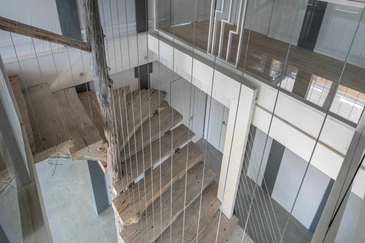 2-этажный коттедж 381 м² с отделкой