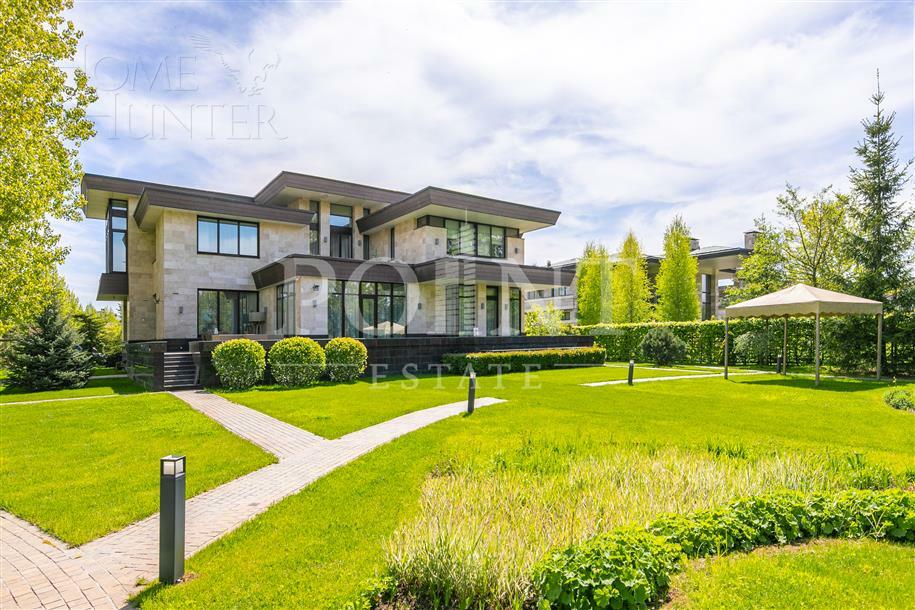 2-этажный коттедж 744.9 м² с отделкой