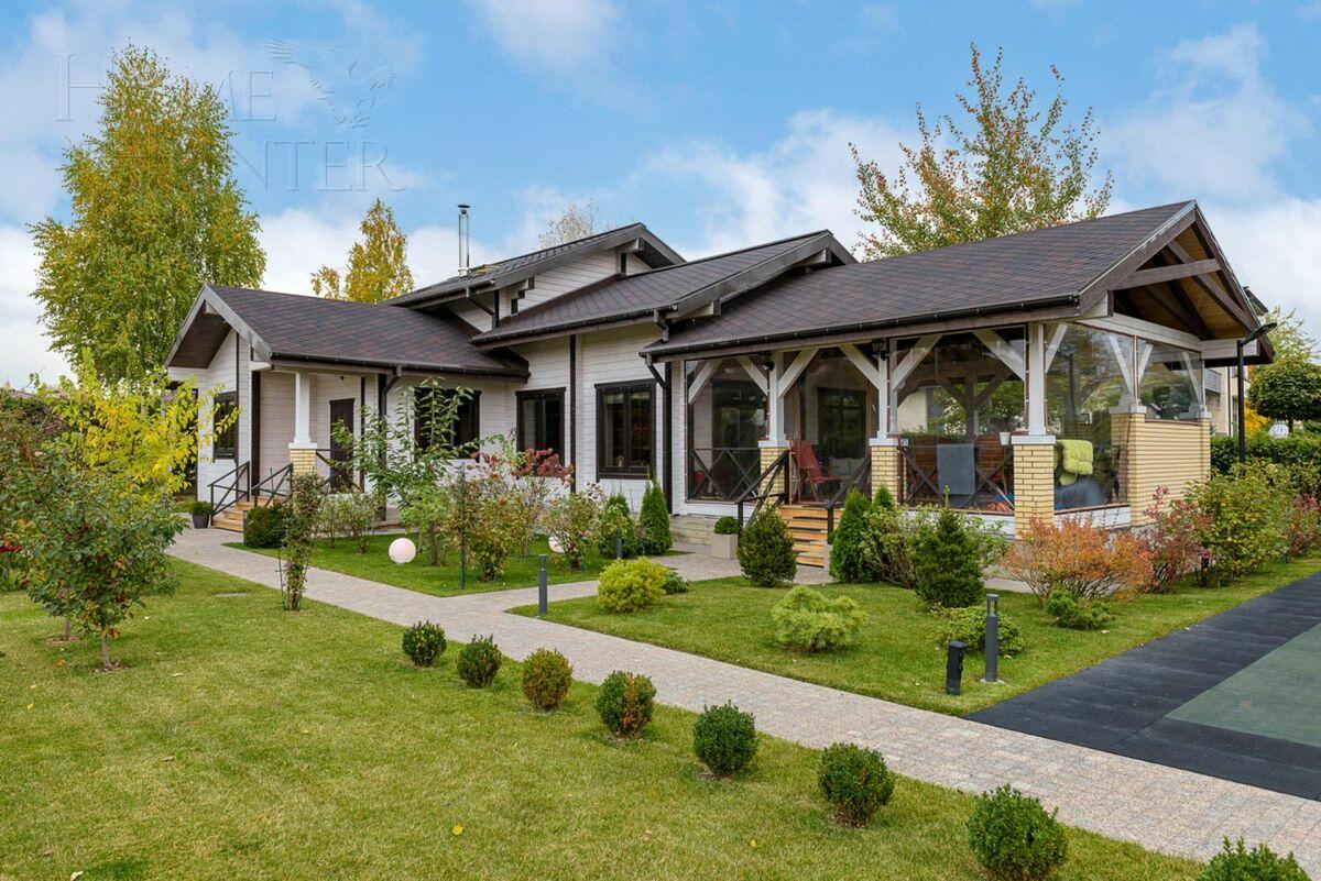 2-этажный коттедж 1 280 м² с отделкой