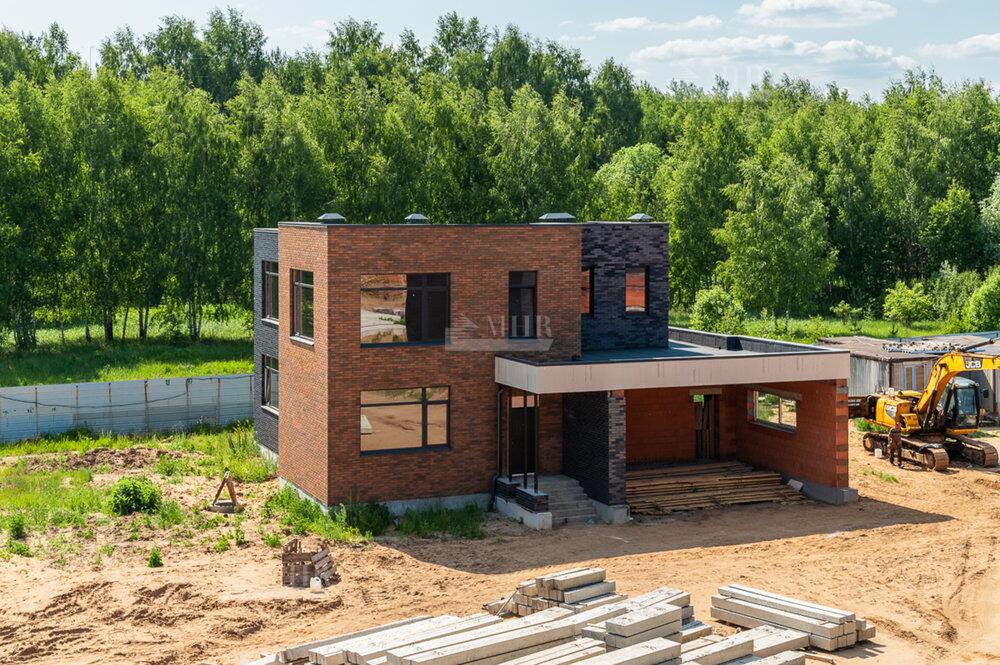 2-этажный коттедж 297.62 м² без отделки