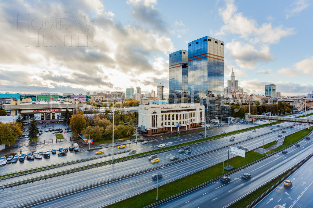 2-УРОВНЕВАЯ КВАРТИРА С ОТДЕЛКОЙ 311 М² НА 10 ЭТАЖЕ