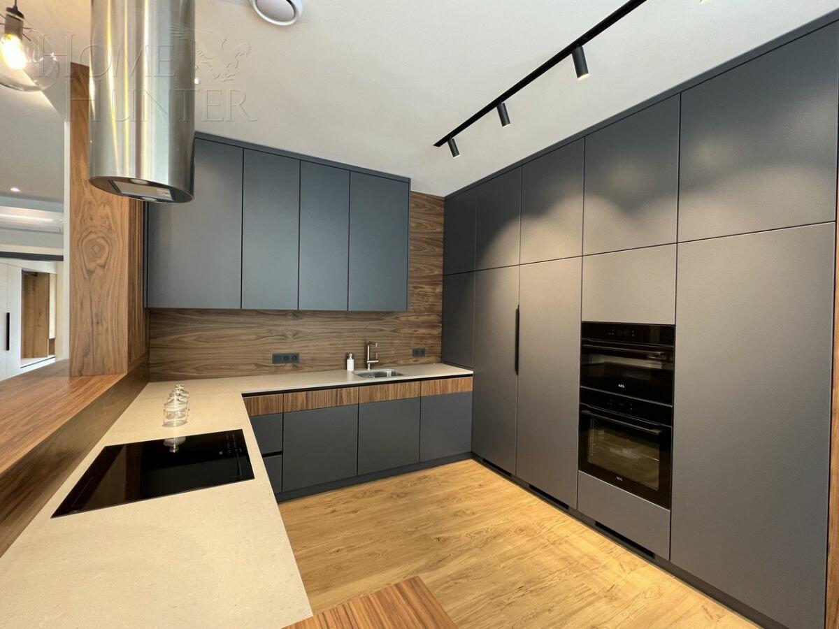 2-этажный коттедж 250 м² с отделкой