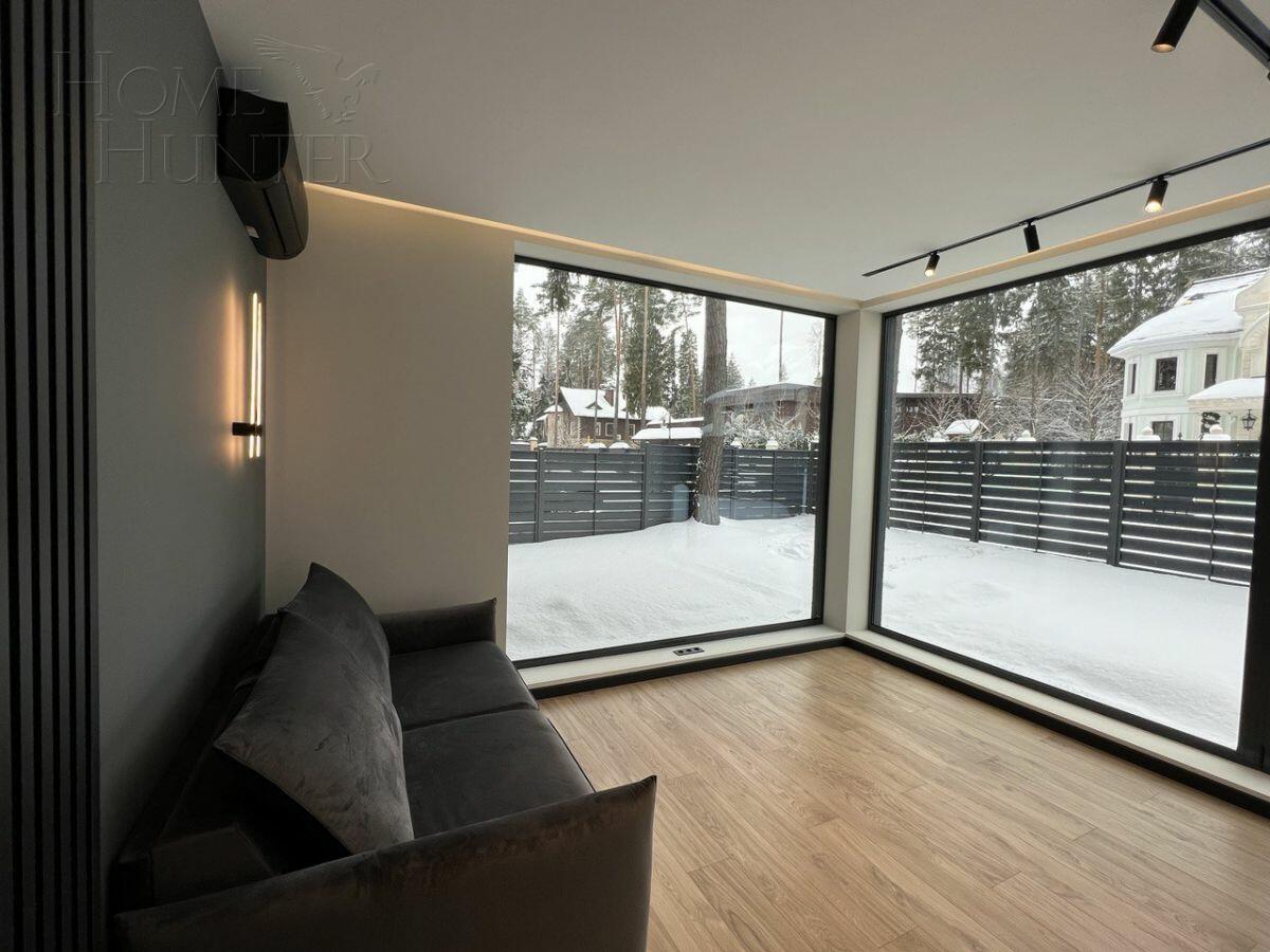 2-этажный коттедж 250 м² с отделкой